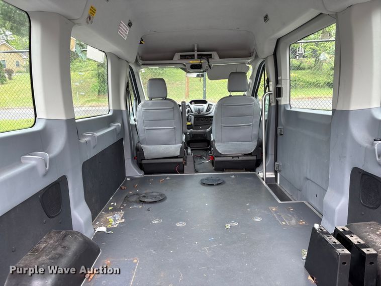 image for item EF1157 2018 Ford Transit 150 van