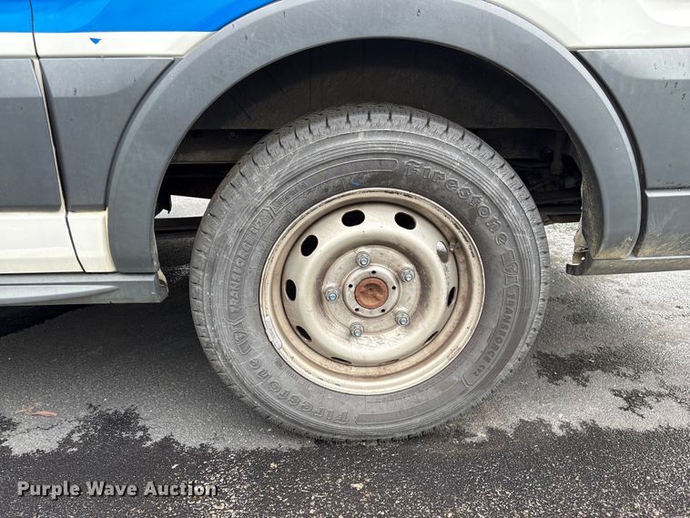 image for item EF1157 2018 Ford Transit 150 van