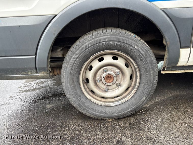 image for item EF1157 2018 Ford Transit 150 van