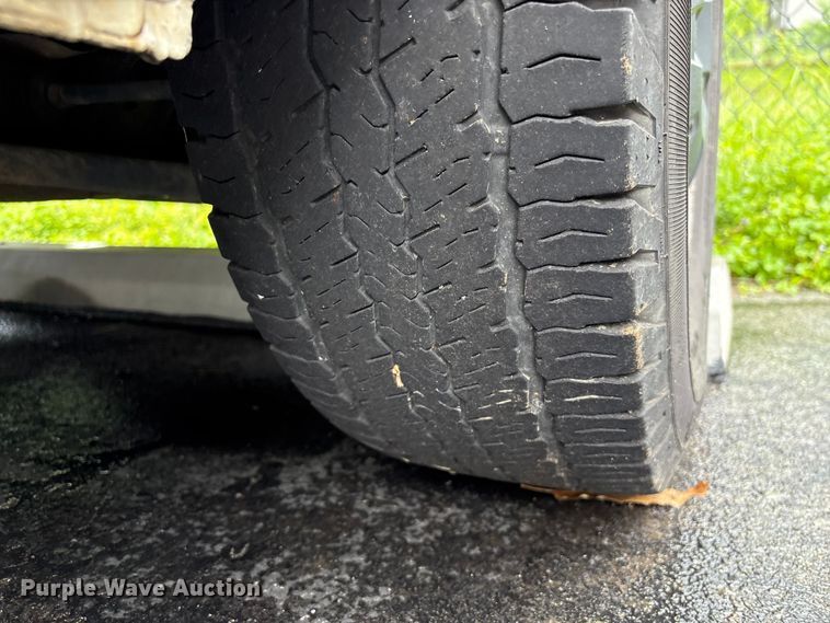 image for item EF1157 2018 Ford Transit 150 van