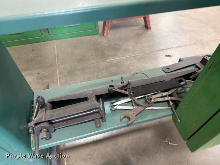 image for item EI7687 Grizzly G1495 wood lathe