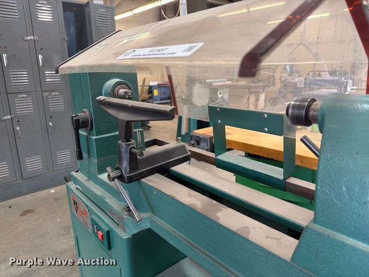 image for item EI7687 Grizzly G1495 wood lathe