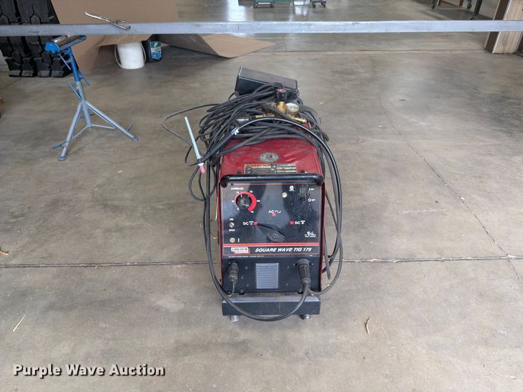 image for item EI7688 Lincoln Square Wave Tig 175 welder