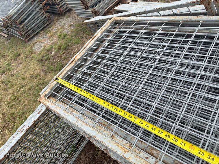 image for item EI7689 Livestock panels