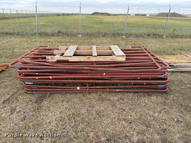 image for item EI7691 Livestock panels
