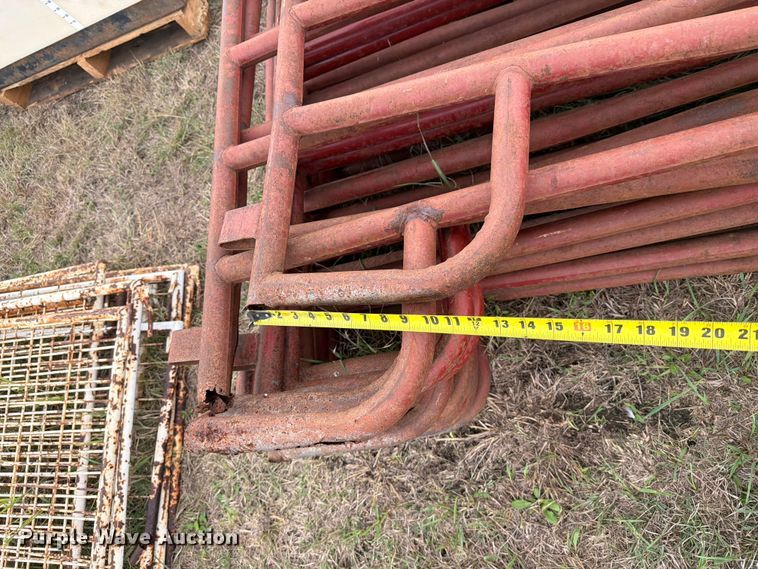 image for item EI7691 Livestock panels