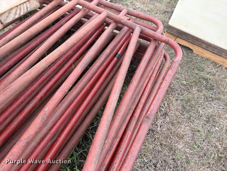 image for item EI7691 Livestock panels