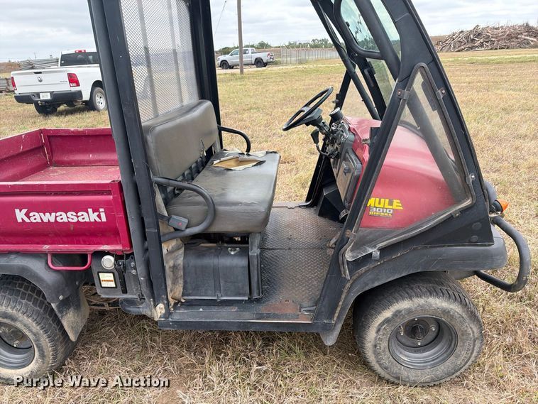 image for item EI7695 2008 Kawasaki Mule 3010 utility vehicle
