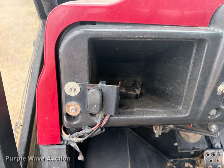 image for item EI7695 2008 Kawasaki Mule 3010 utility vehicle