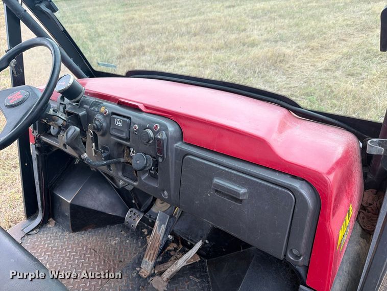 image for item EI7695 2008 Kawasaki Mule 3010 utility vehicle