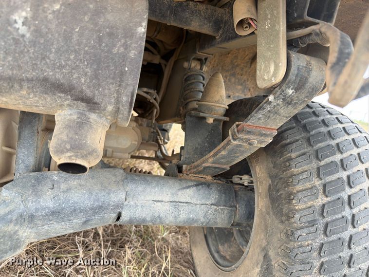 image for item EI7695 2008 Kawasaki Mule 3010 utility vehicle