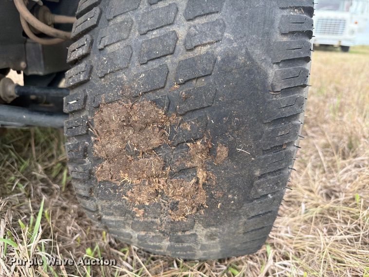 image for item EI7695 2008 Kawasaki Mule 3010 utility vehicle