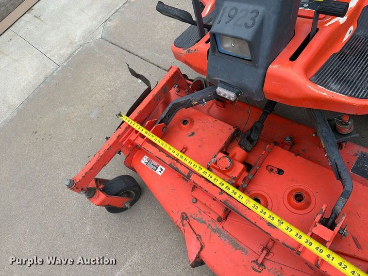 image for item EI7702 Kubota F2560 lawn mower
