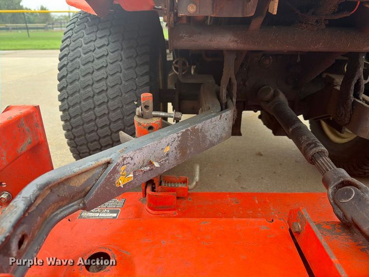 image for item EI7702 Kubota F2560 lawn mower