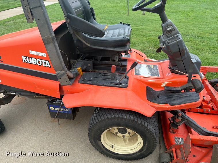 image for item EI7702 Kubota F2560 lawn mower