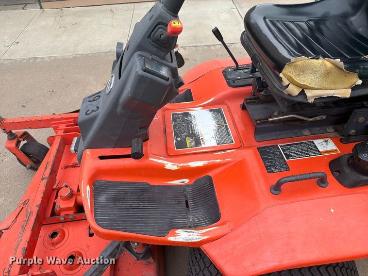image for item EI7702 Kubota F2560 lawn mower