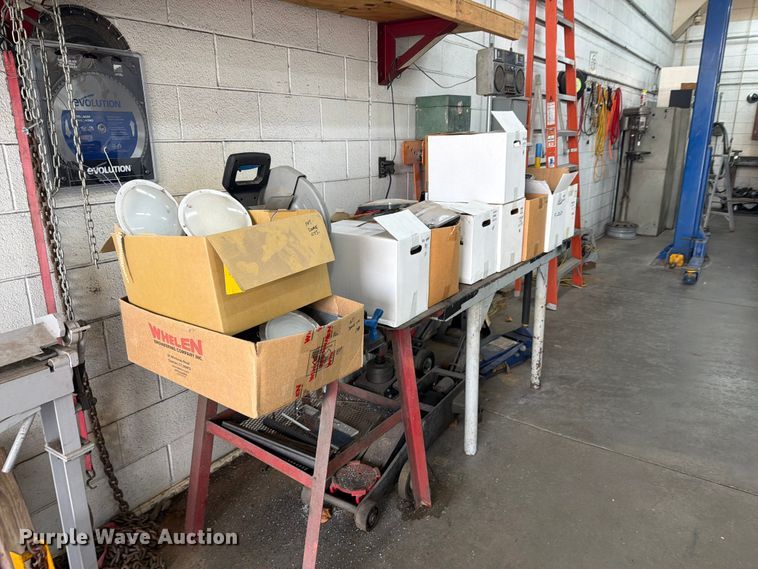 image for item EI7740 Whelen lights