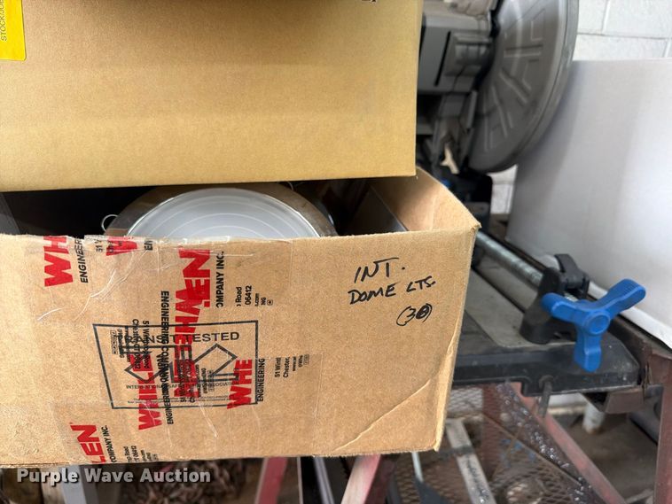 image for item EI7740 Whelen lights