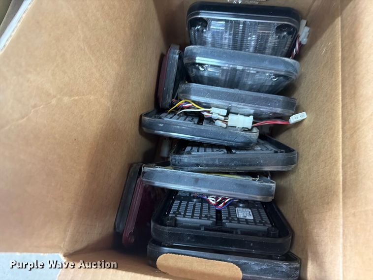 image for item EI7740 Whelen lights