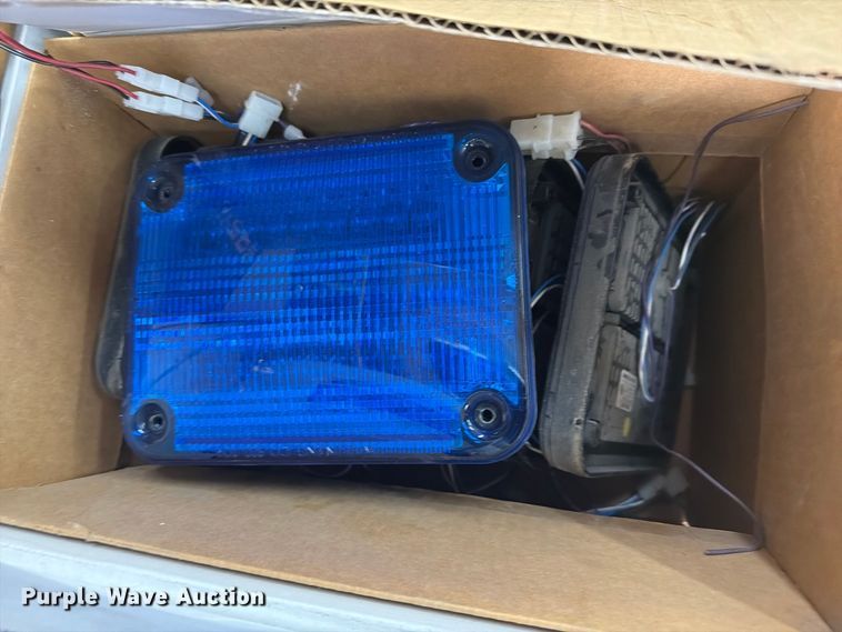 image for item EI7740 Whelen lights