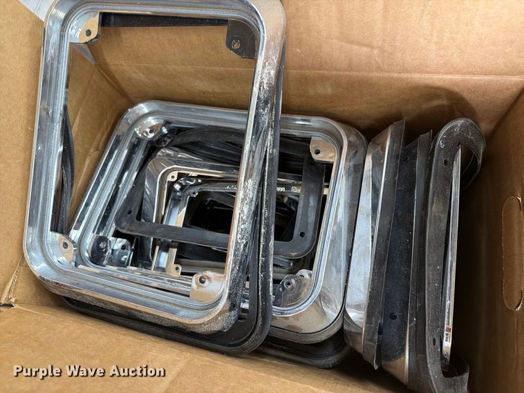 image for item EI7740 Whelen lights