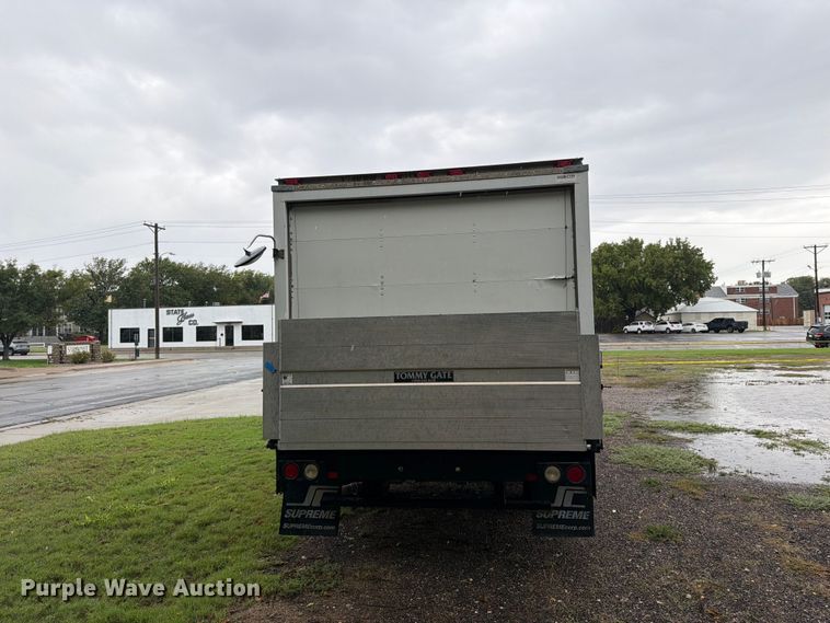 image for item EI7765 2012 Chevrolet Express 3500 box truck
