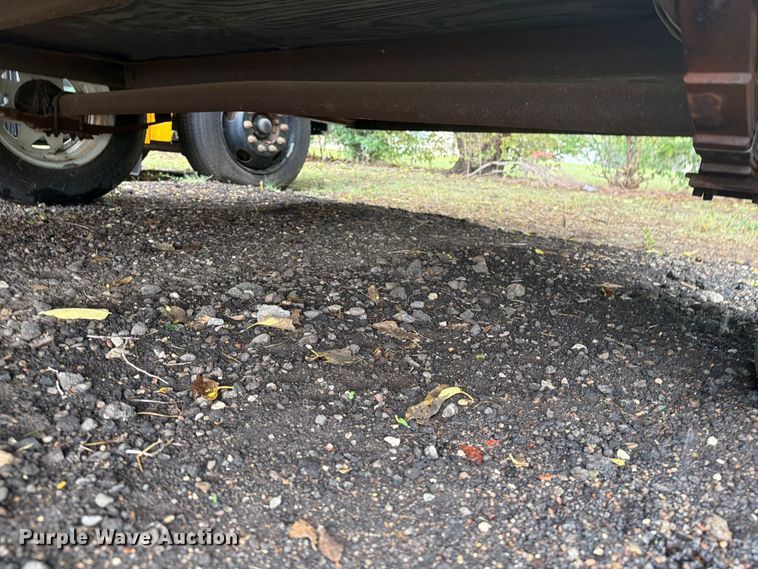 image for item EI7766 2002 Pace enclosed cargo trailer