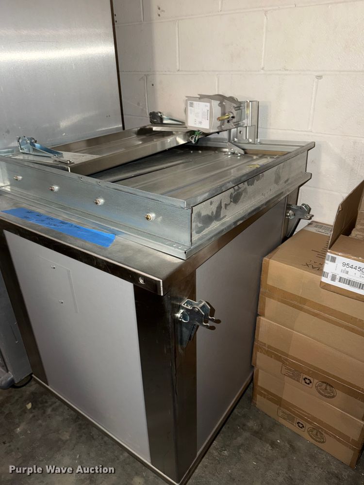 image for item EL0982 Restaurant equipment
