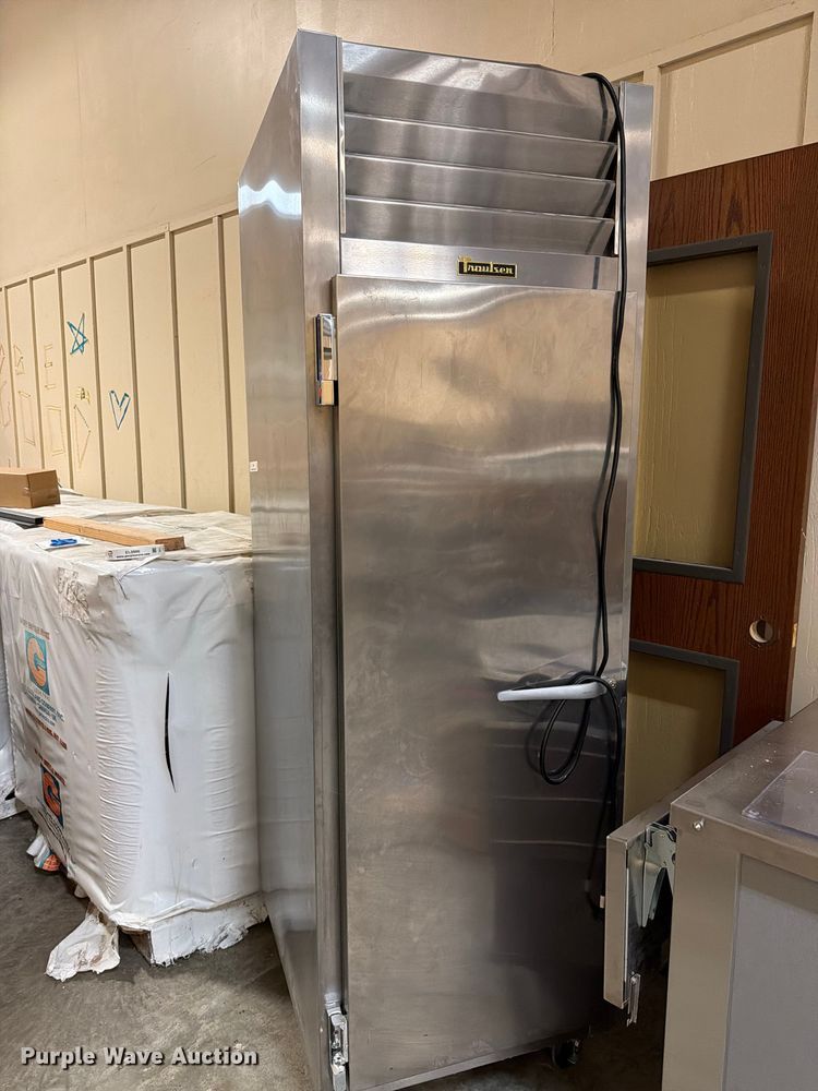 image for item EL0985 Restaurant equipment