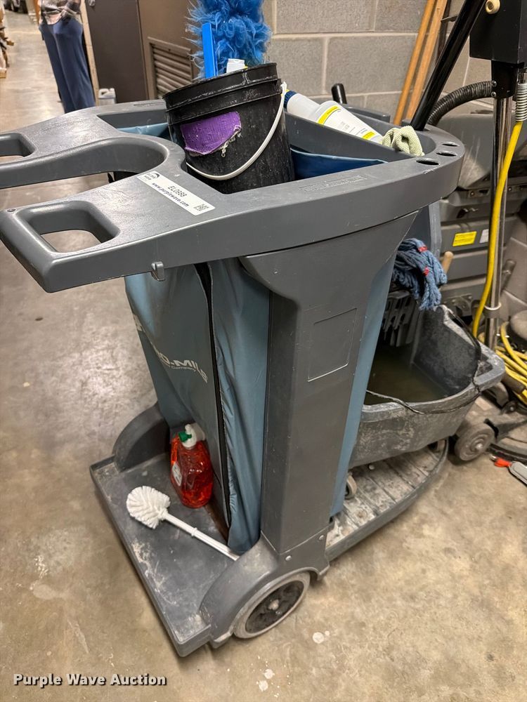 image for item EL0988 Janitorial equipment