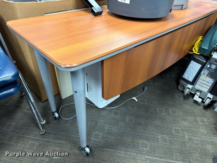 image for item EL0990 Furniture