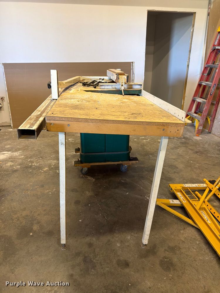 image for item EL0994 Powermatic 66 table saw