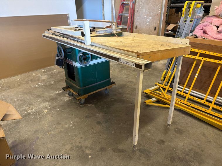 image for item EL0994 Powermatic 66 table saw