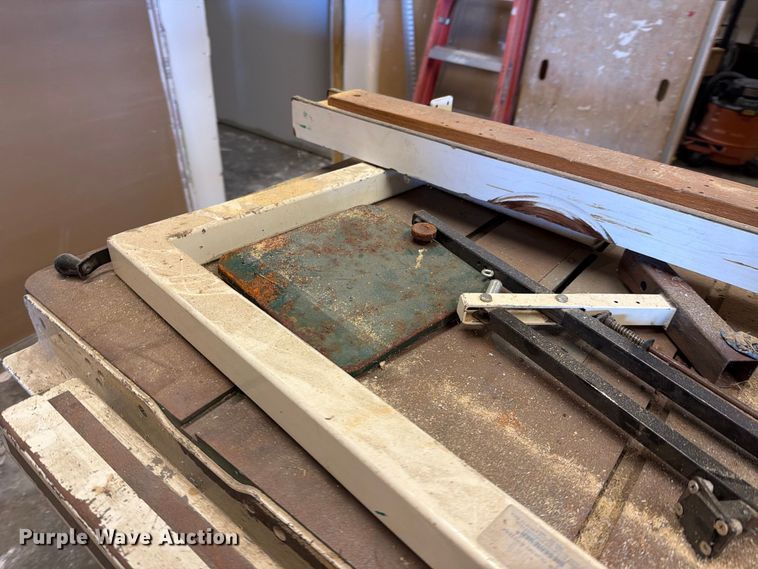 image for item EL0994 Powermatic 66 table saw