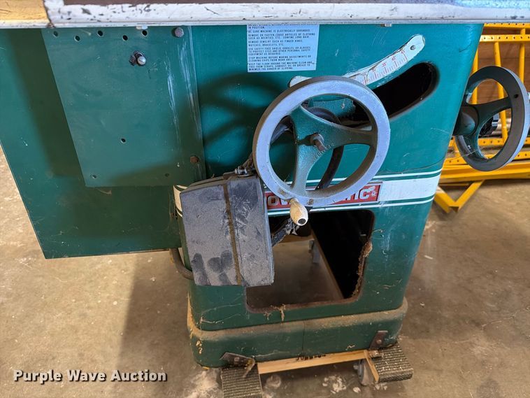 image for item EL0994 Powermatic 66 table saw