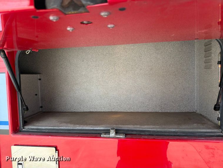 image for item EO8702 2002 Pierce Fire truck aerial platform fire truck