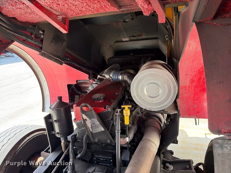 image for item EO8702 2002 Pierce Fire truck aerial platform fire truck