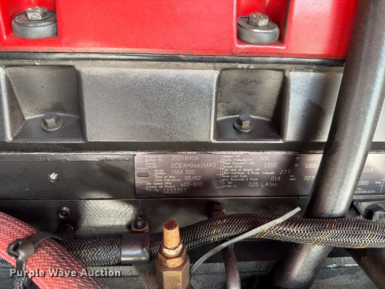 image for item EO8702 2002 Pierce Fire truck aerial platform fire truck