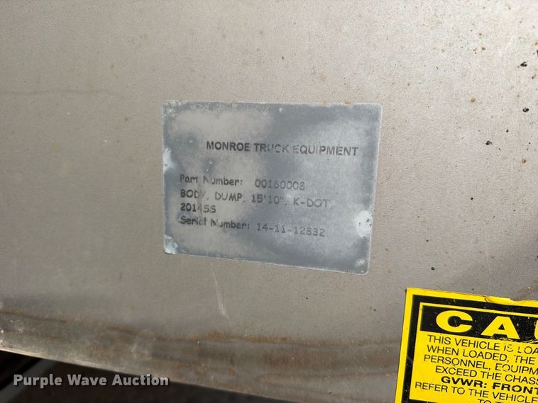 image for item EO8761 2015 Freightliner 108SD dump truck