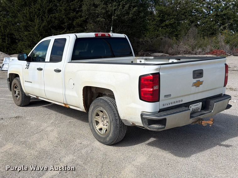 image for item EO8762 2015 Chevrolet Silverado 1500 Ext. Cab pickup truck