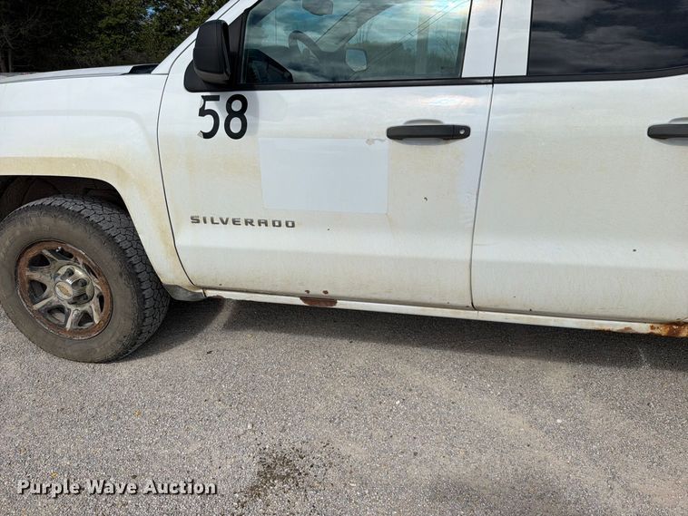 image for item EO8762 2015 Chevrolet Silverado 1500 Ext. Cab pickup truck