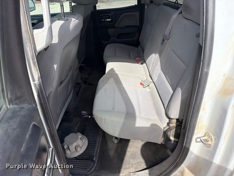 image for item EO8762 2015 Chevrolet Silverado 1500 Ext. Cab pickup truck