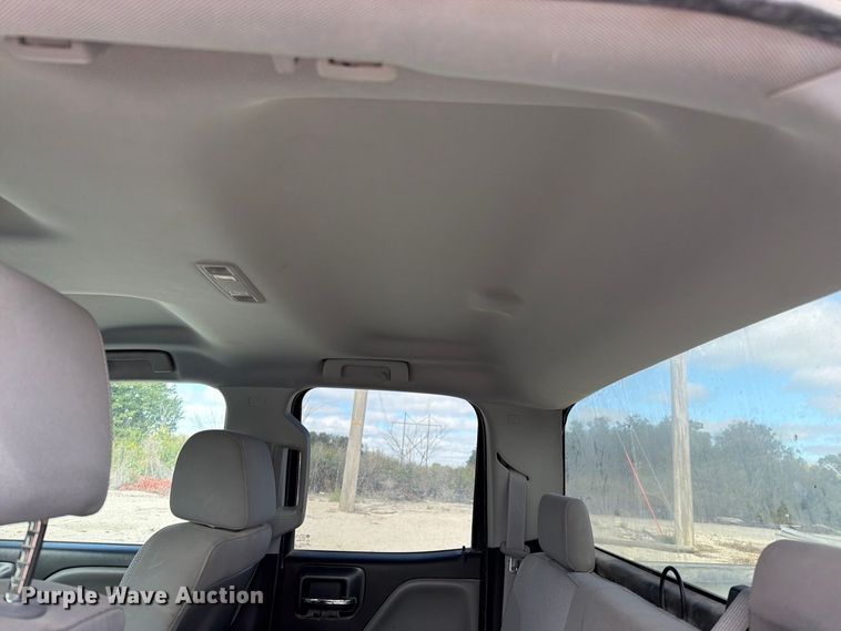 image for item EO8762 2015 Chevrolet Silverado 1500 Ext. Cab pickup truck