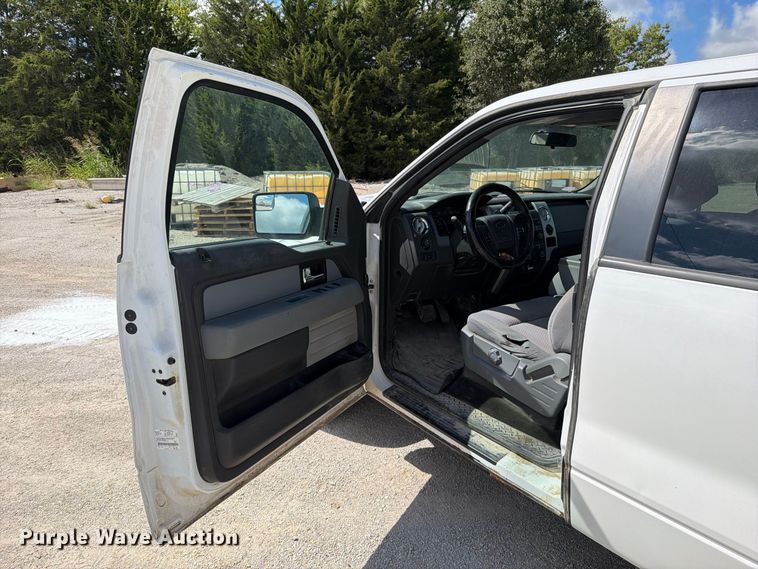 image for item EO8763 2014 Ford F150 Ext. Cab pickup truck