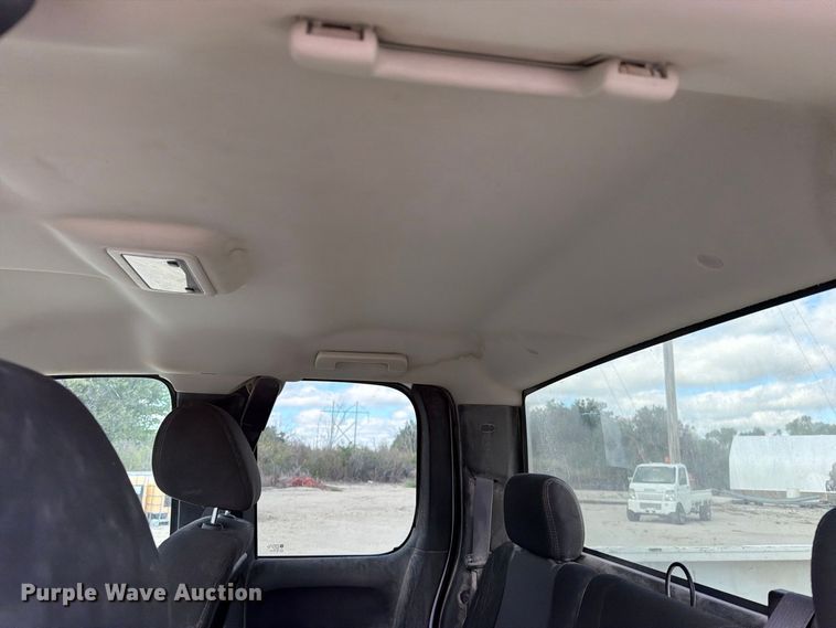 image for item EO8764 2011 Chevrolet Silverado 1500 Ext. Cab pickup truck