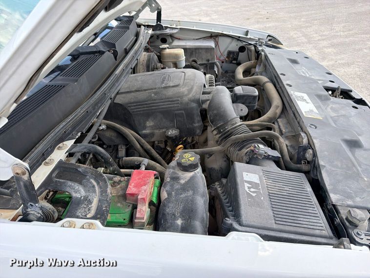 image for item EO8764 2011 Chevrolet Silverado 1500 Ext. Cab pickup truck