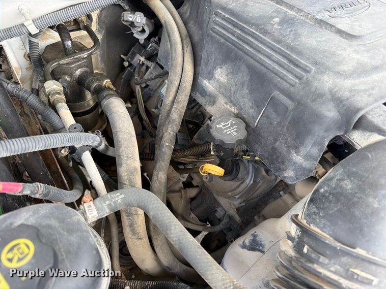 image for item EO8764 2011 Chevrolet Silverado 1500 Ext. Cab pickup truck