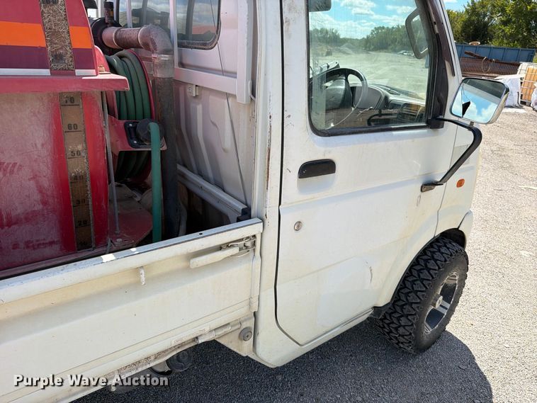 image for item EO8765 Suzuki EBD-DA63T mini truck