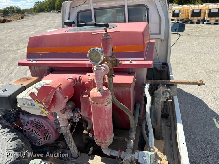 image for item EO8765 Suzuki EBD-DA63T mini truck