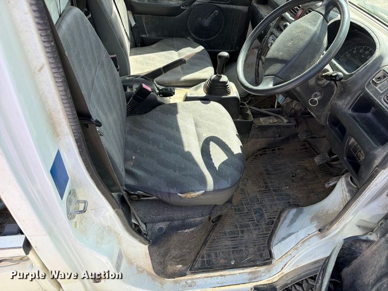 image for item EO8765 Suzuki EBD-DA63T mini truck